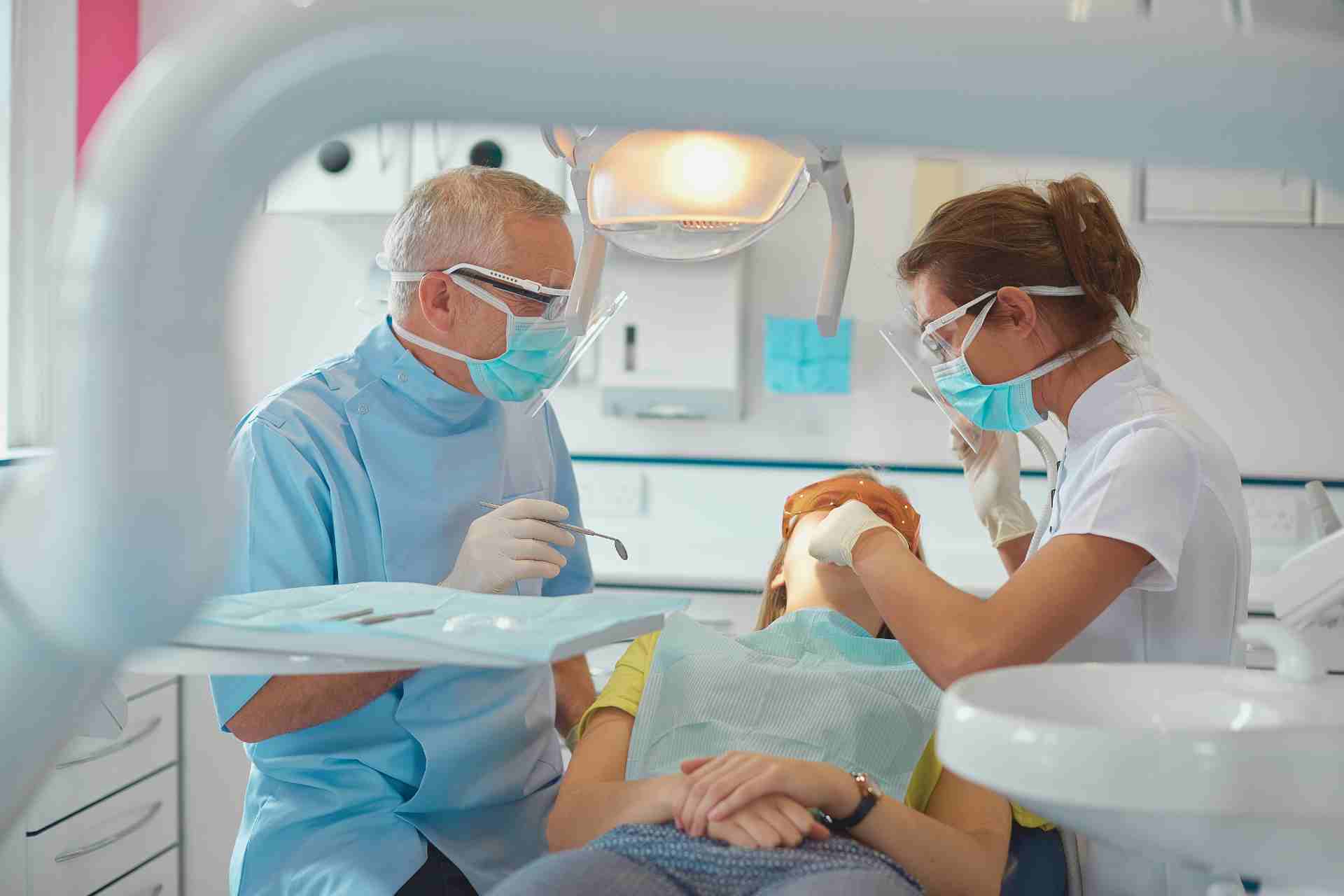 Dentist in Aurora, MO